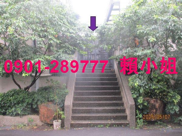 大雅法拍透天-3