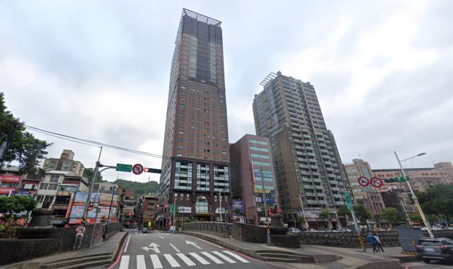 仁愛區拍賣大樓-0