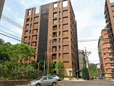 基隆法拍大樓-1