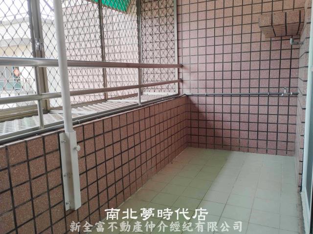 台南華廈-1