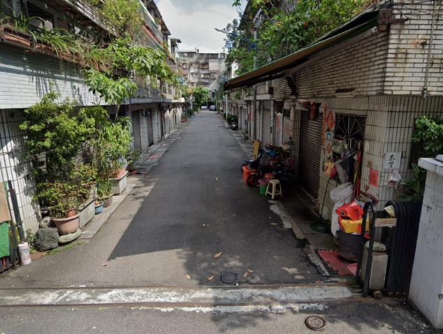 中和法拍透天-2