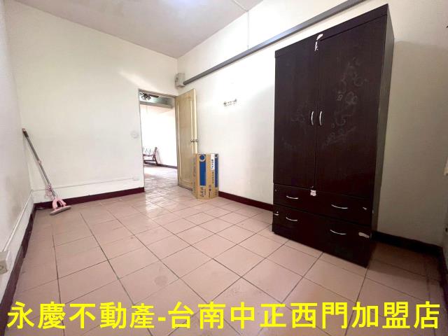 台南東區公寓-3