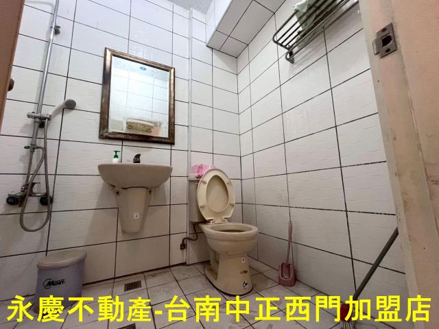 台南東區公寓-7