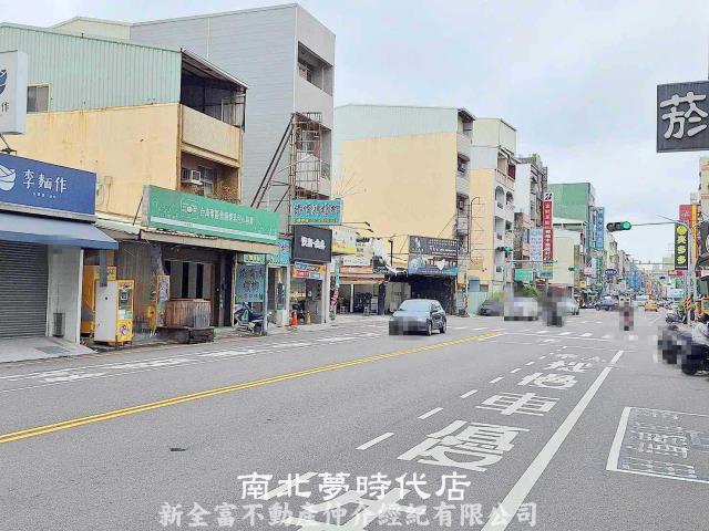 台南東區透天-11