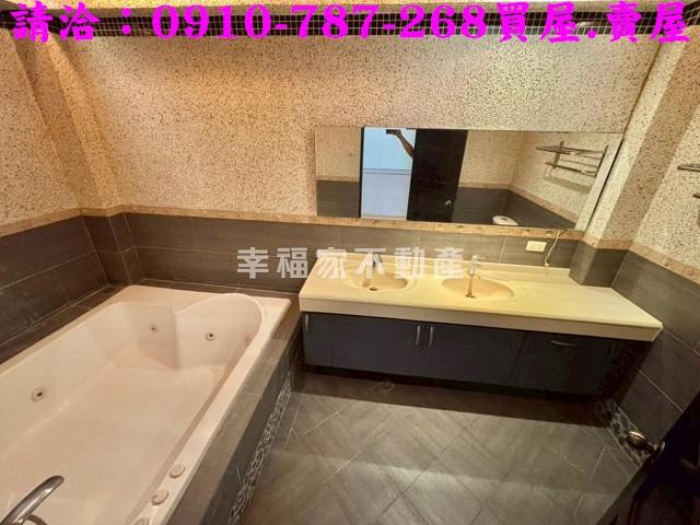 東區透天-11