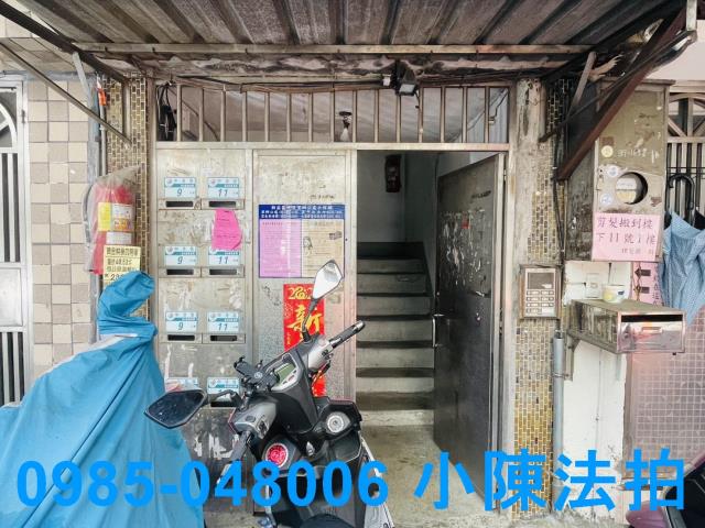 新北新莊拍賣公寓-4