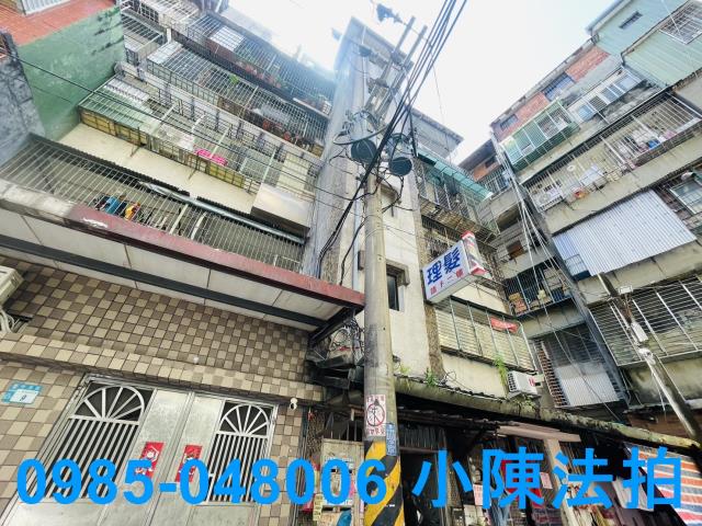 新北新莊拍賣公寓-3