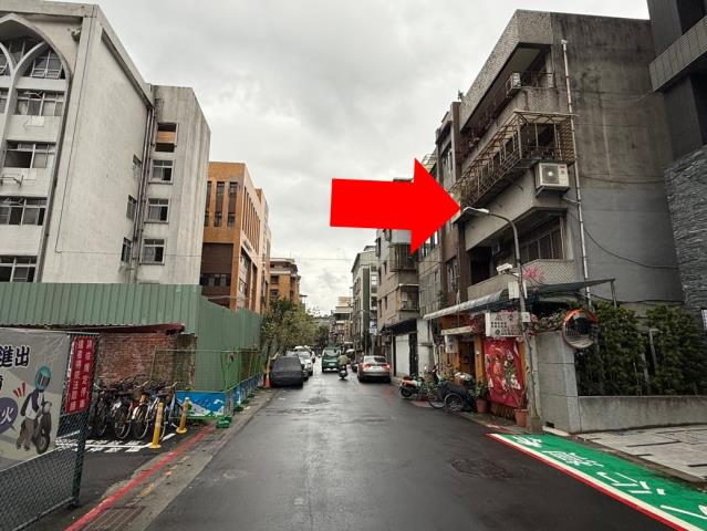 台北中正區公寓法拍-5