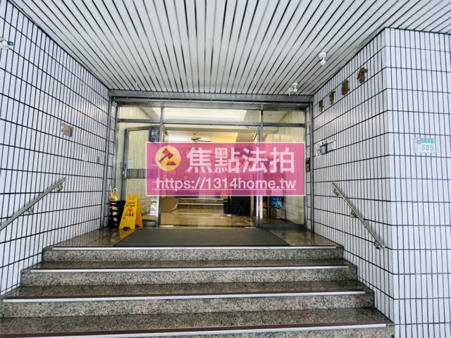 台北信義區拍賣大樓-6