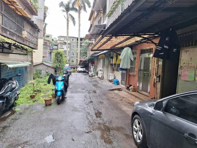 台北南港法拍公寓-2