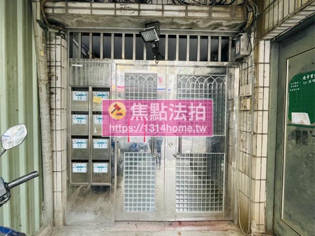 蘆洲拍賣公寓-4