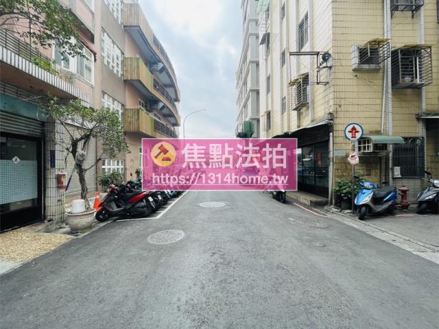 蘆洲拍賣公寓-5