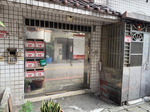 桃園龜山公寓拍賣-2