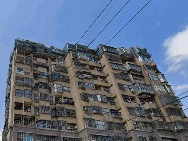 新北五股大樓法拍-2