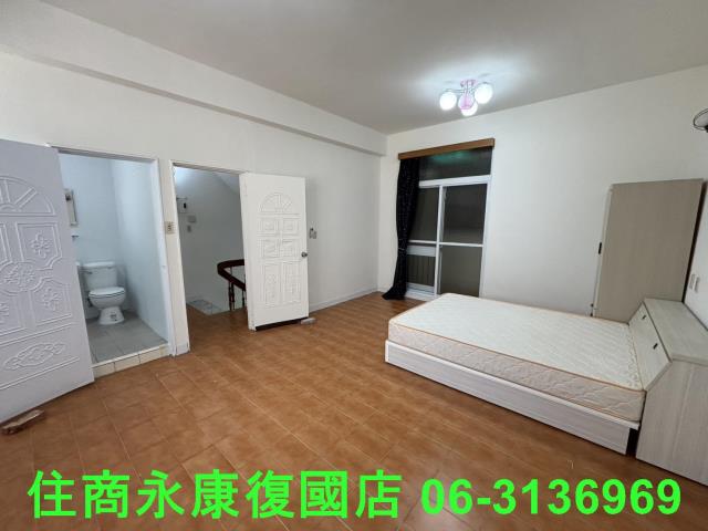 東區透天-9