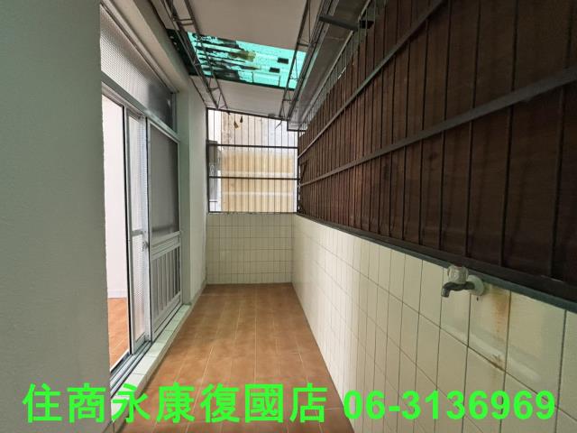 東區透天-11