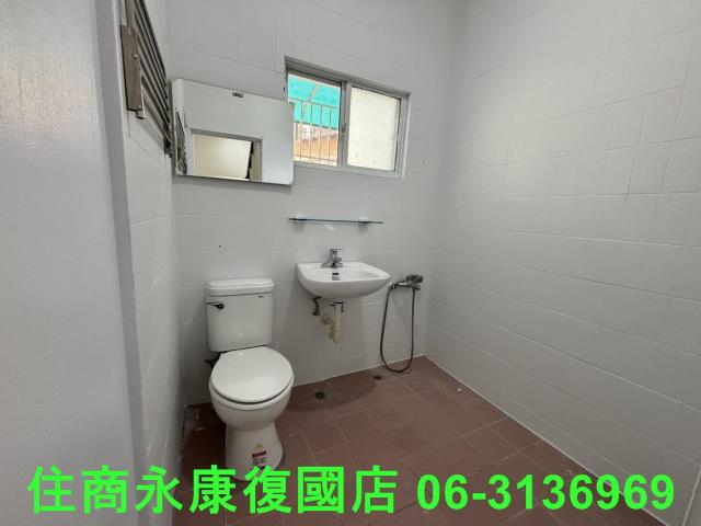 東區透天-13