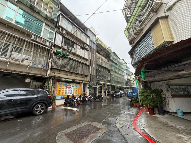 台北信義區拍賣公寓-6