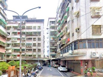 新莊法拍大樓-4