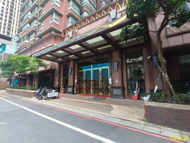新北板橋大樓法拍-5
