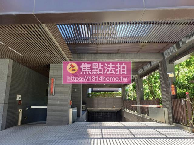 新北淡水大樓法拍-7