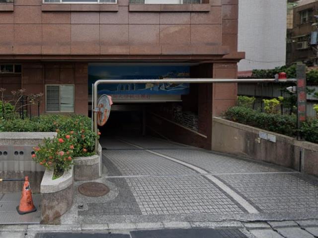 板橋大樓法拍-3