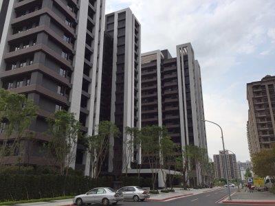 新北淡水法拍大樓-3