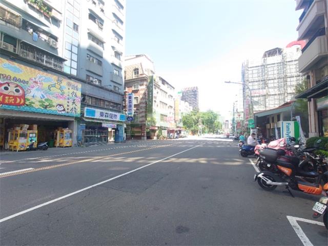 新興區大樓-0