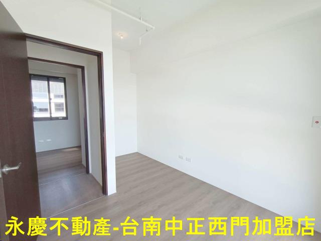東區大樓-4