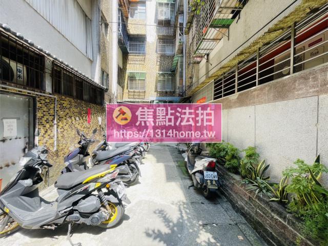 新北中和拍賣公寓-8