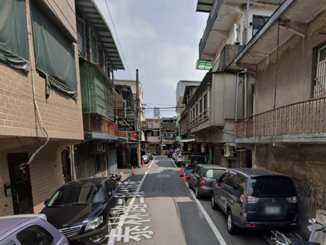 泰山法拍透天-3