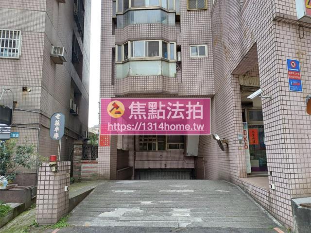 新北淡水法拍大樓-5