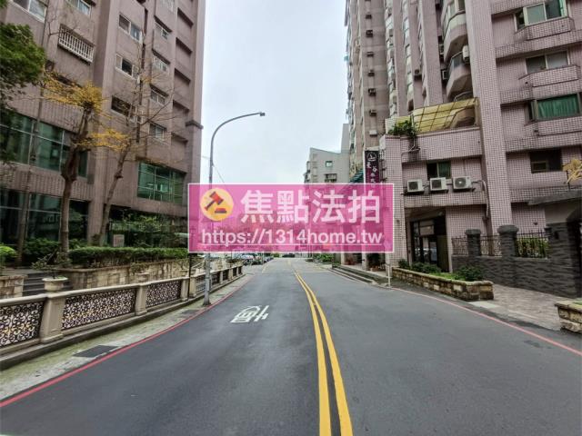 新北淡水法拍大樓-7