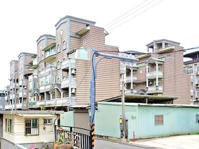 新北八里法拍透天-4
