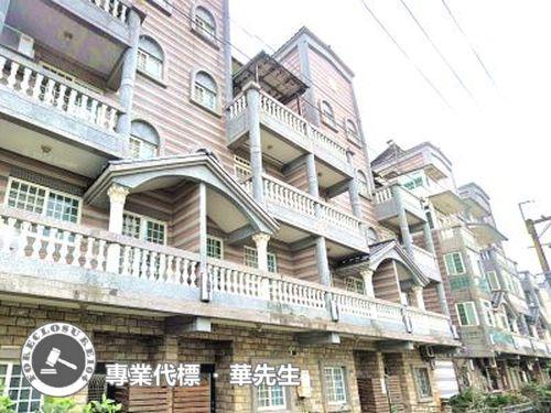 八里透天法拍-2