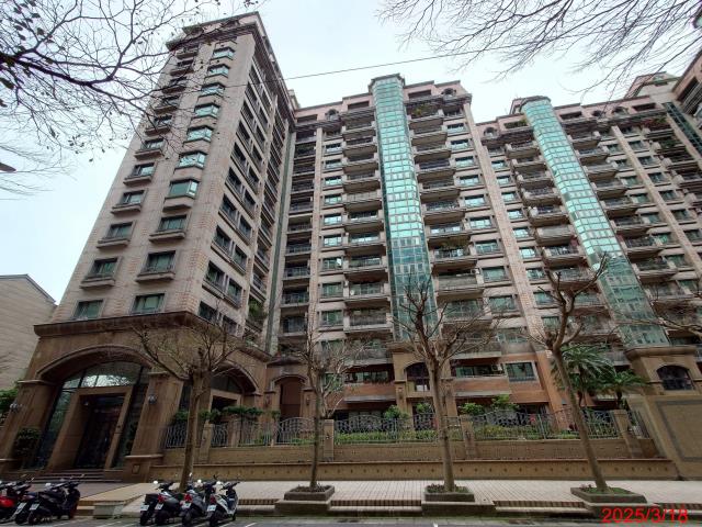 桃園蘆竹法拍大樓-1