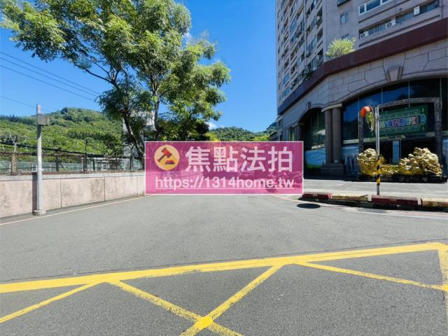 信義區大樓法拍-10