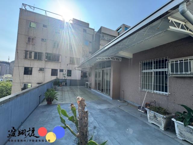 高雄華廈-2