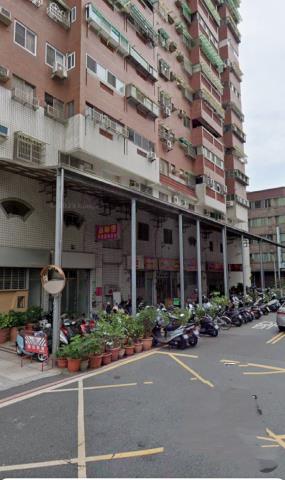 東區大樓法拍-7