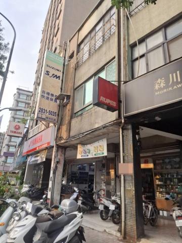 台北士林店面-1