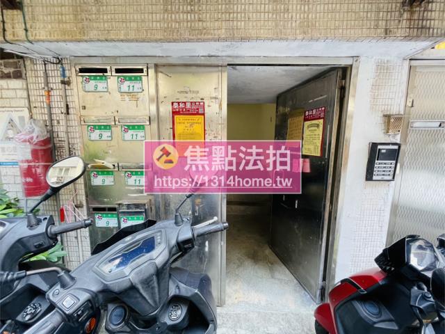 信義區法拍公寓-4