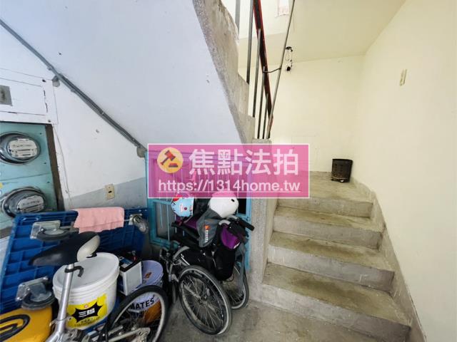 信義區法拍公寓-7