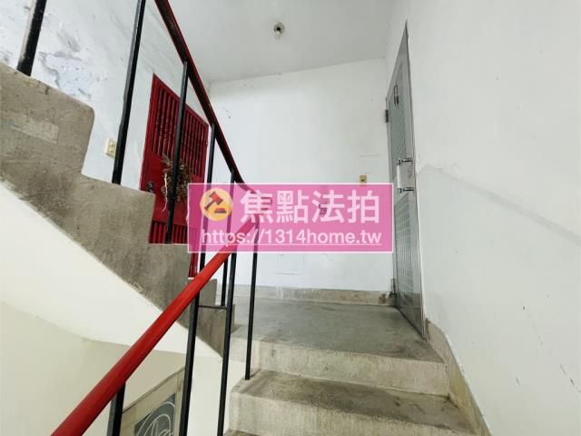 信義區法拍公寓-8