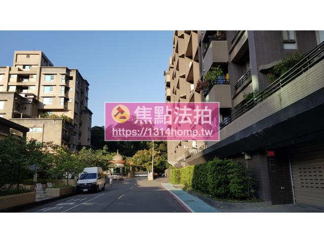 台北文山區法拍大樓-5