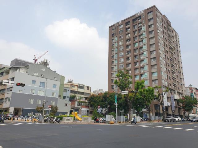 西屯透天-8