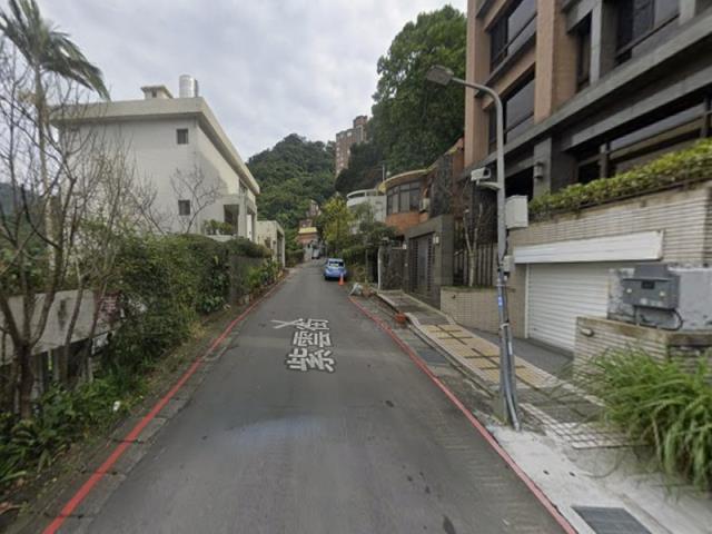 信義區透天法拍-5