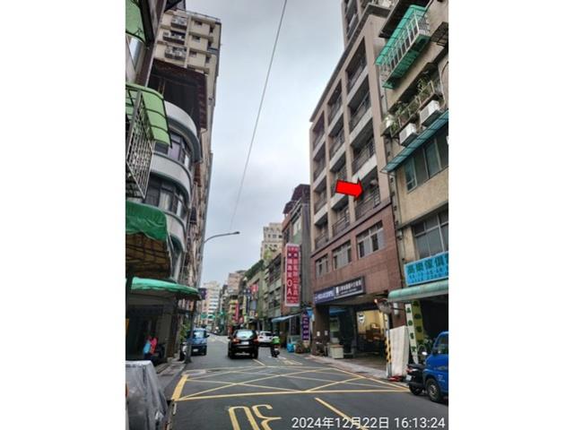 台北法拍大樓-6