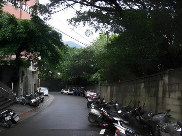 台北北投法拍大樓-2