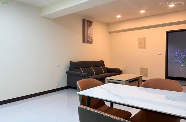 高雄新興區大樓-4