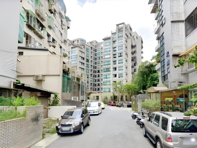 台北內湖華廈法拍-3